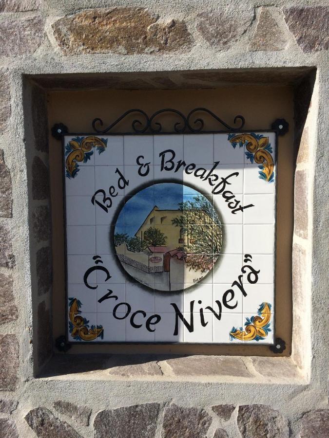 B&B "Croce Nivera" 비보발렌티아 외부 사진